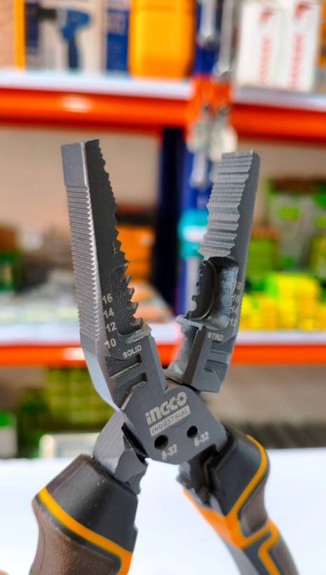 انبردست 8 کاره صنعتی اینکو (INGCO) مدل HMFCP28200 سایز 8 اینچ