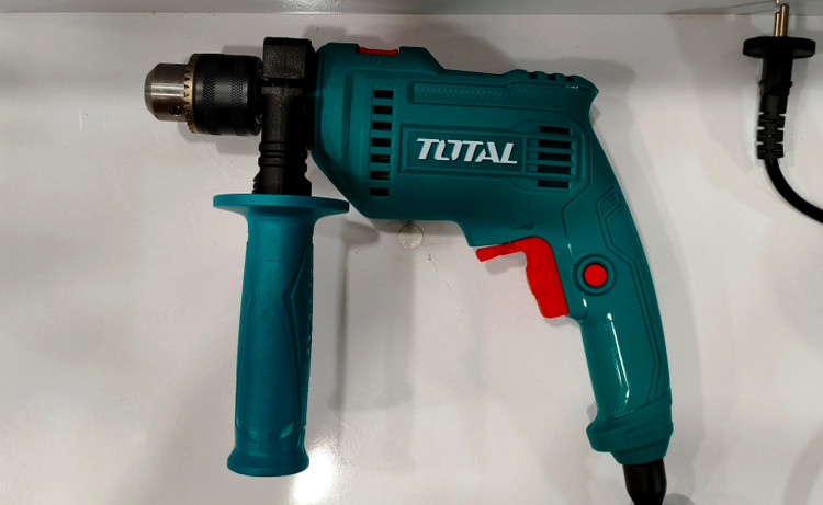دریل چکشی توتال مدل TG1061356 توان 680 وات سهنظام 13 میلیمتر